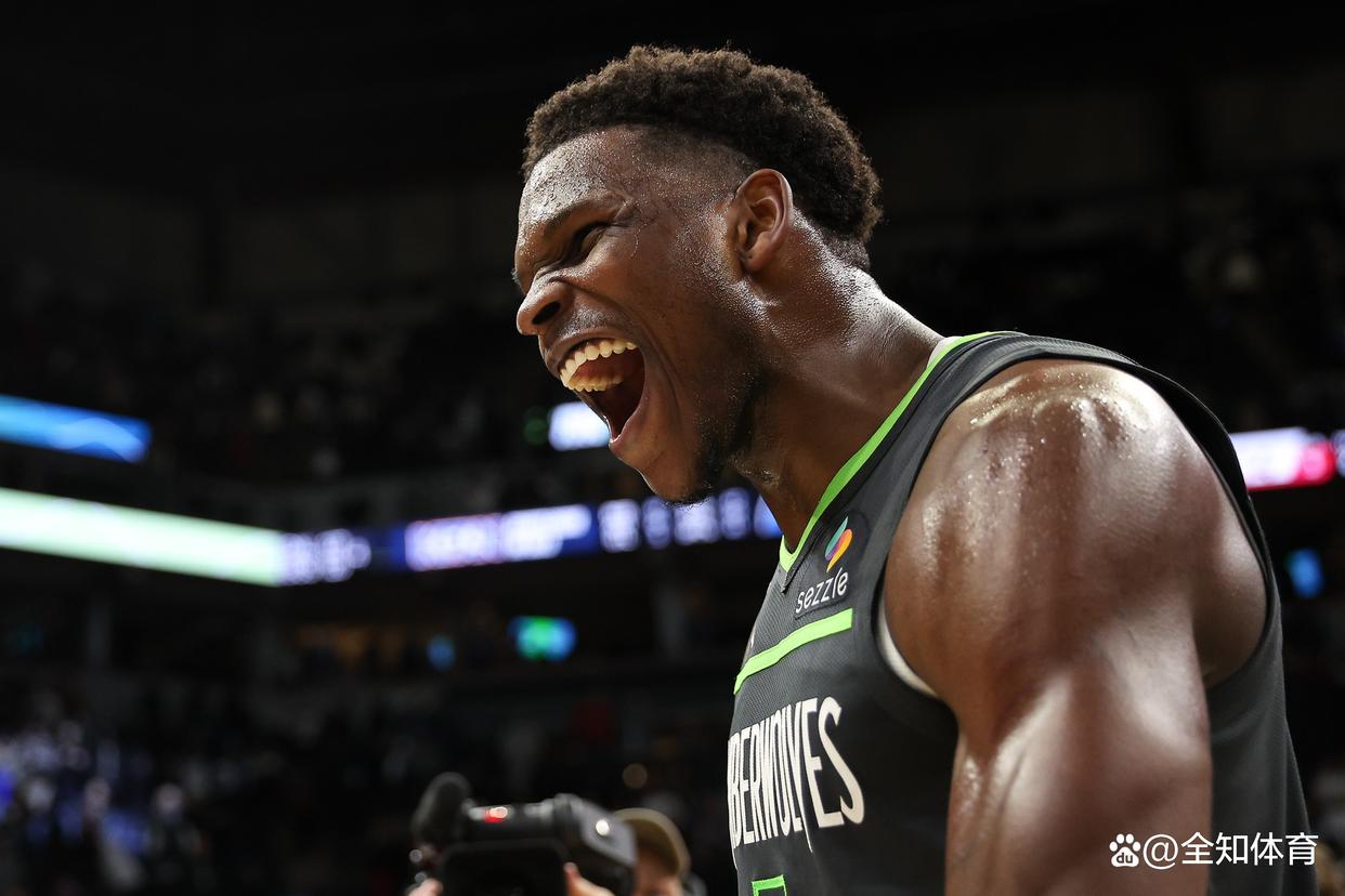 包含今晨NBA总决赛焦点战，明尼苏达森林狼官宣签约，更衣室稳定，训练强度明显提升的词条